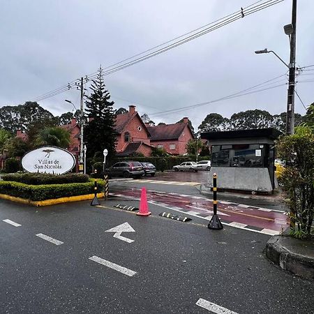 Hermosa Casa , Con Parqueadero En Rionegro Cerca Al Aeropuerto Villa Bagian luar foto