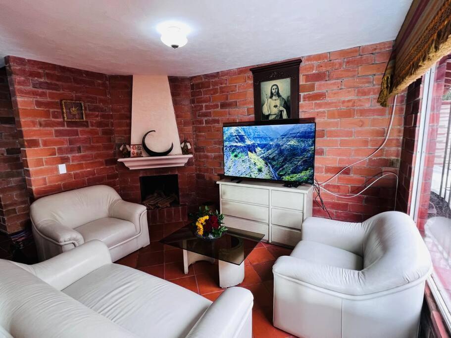 Hermosa Casa , Con Parqueadero En Rionegro Cerca Al Aeropuerto Villa Bagian luar foto